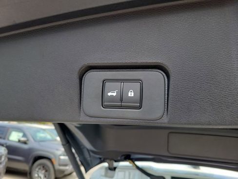 New 2026 Nissan Rogue SV w/ Cold Weather Package FWD image 28