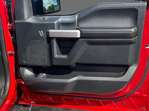 Used 2019 Ford F150 XLT w/ Equipment Group 302A Luxury AWD/4WD image 13