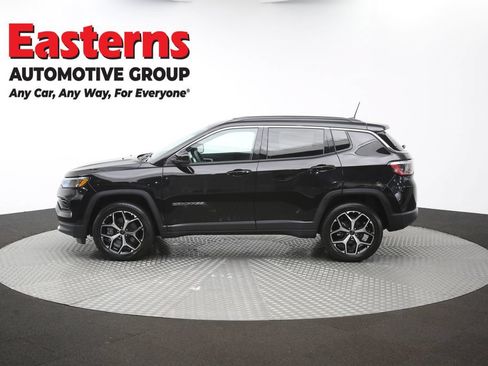 Used 2025 Jeep Compass Limited AWD/4WD image 59