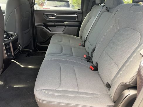 Used 2024 RAM 1500 Big Horn AWD/4WD image 28