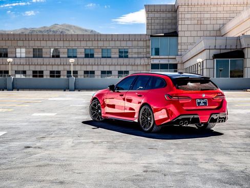 New 2026 BMW M5 Touring w/ M Driver's Package AWD/4WD image 7