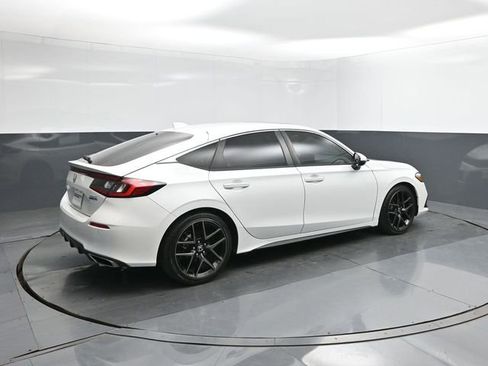 Used 2024 Honda Civic Sport Touring image 15