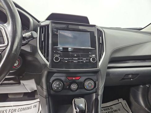 Used 2019 Subaru Crosstrek 2.0i Premium AWD/4WD image 19
