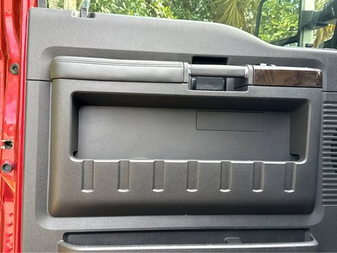 Used 2016 Ford F250 Platinum image 19