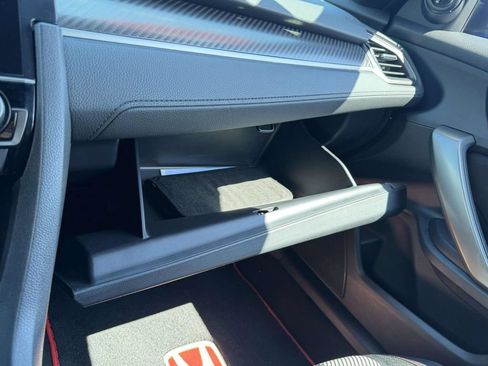 Used 2018 Honda Civic Si image 37