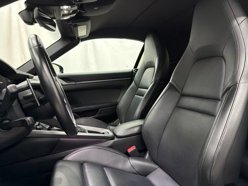 Used 2022 Porsche 911 Carrera S w/ Sport Package RWD image 28