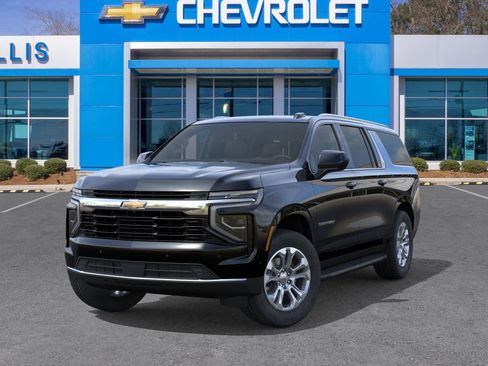 New 2026 Chevrolet Suburban LS image 7