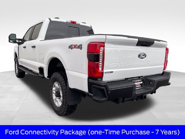 New 2027 Ford F350 XL w/ XL Off-Road 35" Tire Pakckage AWD/4WD image 3