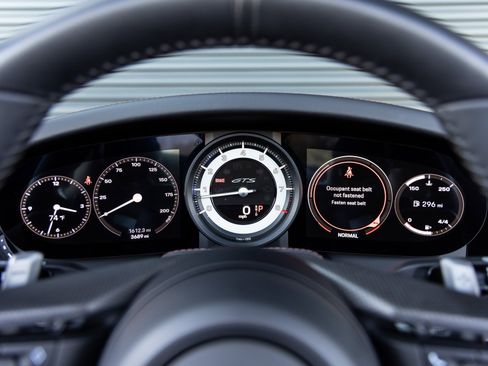 Certified 2023 Porsche 911 Carrera GTS image 14