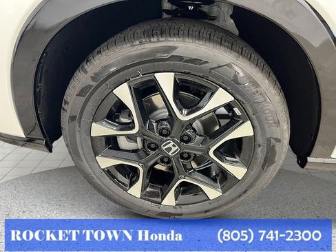 New 2026 Honda HR-V EX-L image 10