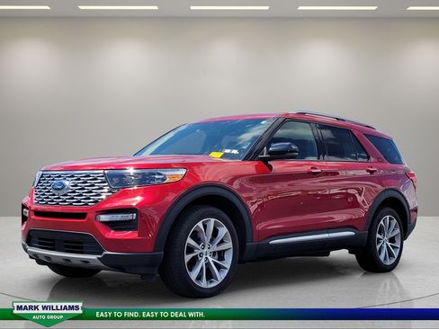 Used 2023 Ford Explorer Platinum w/ Equipment Group 601A AWD/4WD image 7