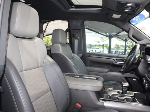 Used 2022 Chevrolet Silverado 1500 ZR2 AWD/4WD image 47