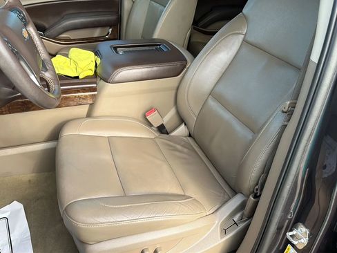Used 2015 Chevrolet Tahoe LT AWD/4WD image 15