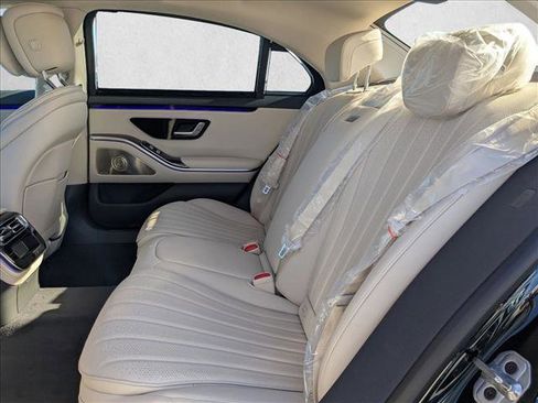 New 2026 Mercedes-Benz S 500 4MATIC image 16