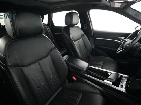 Used 2023 Audi e-tron Chronos w/ Chronos Package AWD/4WD image 23