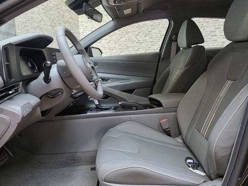 New 2026 Hyundai Elantra Sport image 23