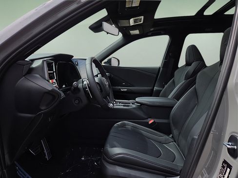 New 2026 Lexus TX 500h AWD w/ Technology Package image 20