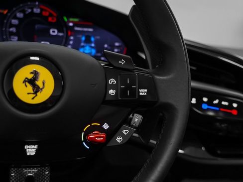 Used 2023 Ferrari SF90 Spider image 58