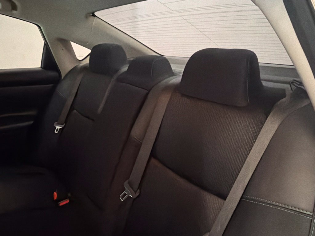 Used 2017 Nissan Altima 2.5 SR FWD image 13