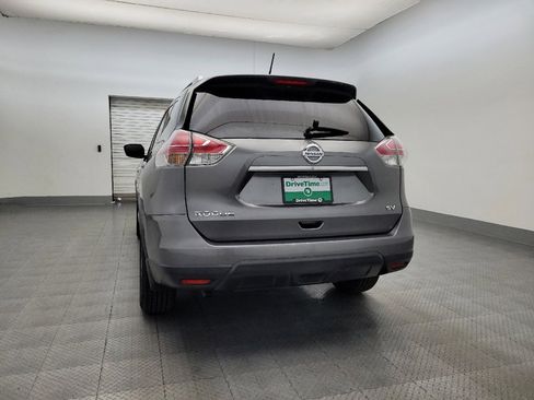 Used 2015 Nissan Rogue SV image 6