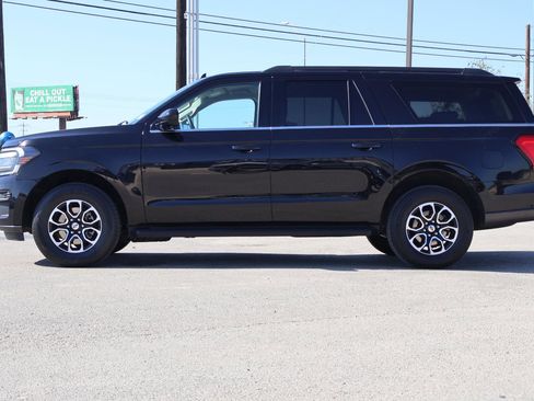 Used 2024 Ford Expedition Max XLT RWD image 6