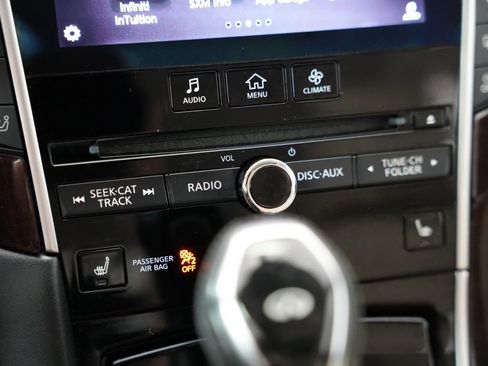 Used 2018 INFINITI Q50 Luxe w/ Sensory Package (Luxe) AWD/4WD image 27
