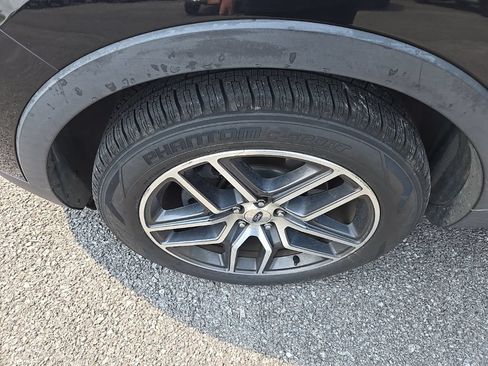 Used 2016 Ford Explorer Sport AWD/4WD image 12