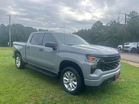 Used 2024 Chevrolet Silverado 1500 Custom AWD/4WD image 7
