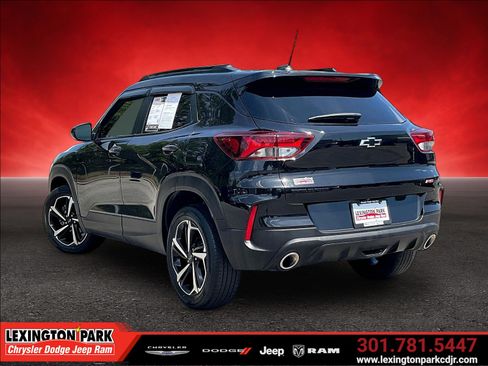 Used 2022 Chevrolet TrailBlazer RS FWD image 4