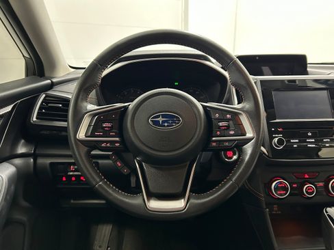 Used 2021 Subaru Crosstrek 2.0i Premium w/ Moonroof Package AWD/4WD image 13