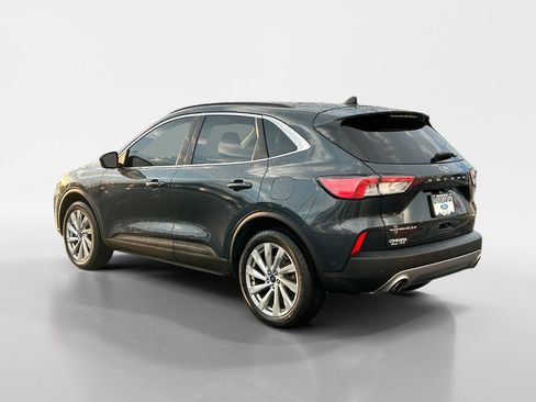 Used 2022 Ford Escape Titanium w/ Titanium Elite Package AWD/4WD image 3