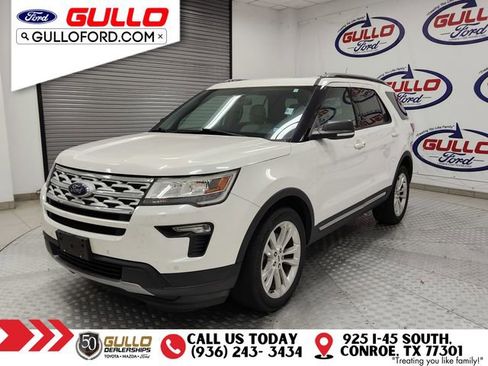 Used 2019 Ford Explorer XLT w/ Equipment Group 202A image 3