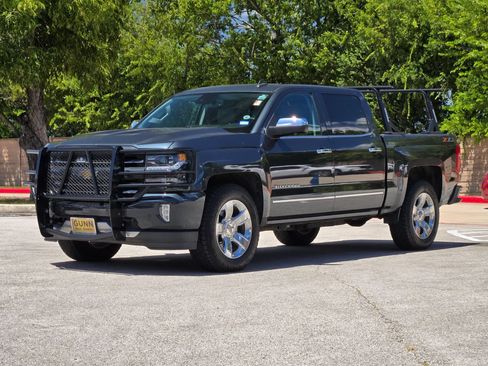 Used 2018 Chevrolet Silverado 1500 LTZ Z71 w/ LTZ Plus Package AWD/4WD image 7