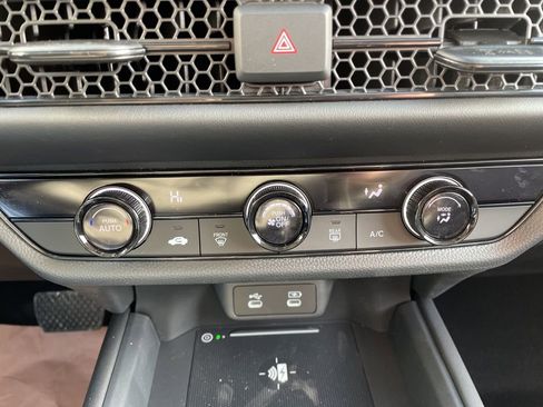 New 2026 Honda HR-V LX image 20