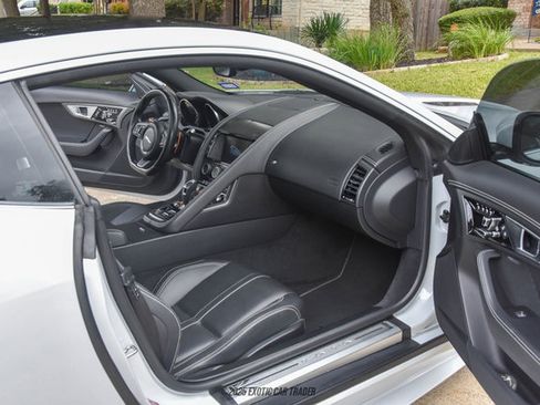 Used 2017 Jaguar F-TYPE S British Design Edition image 24