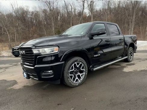 Used 2025 RAM 1500 Laramie w/ Sport Appearance Package image 4