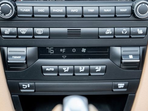 Used 2011 Porsche Boxster image 21