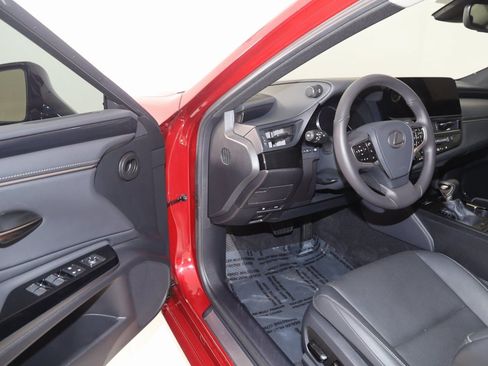 Used 2024 Lexus ES 350 image 47