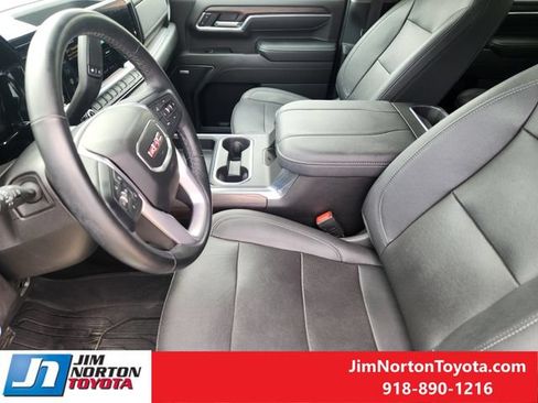 Used 2024 GMC Sierra 2500 SLT w/ SLT Premium Package AWD/4WD image 14