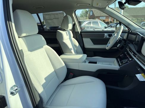 New 2026 Hyundai Santa Fe SE FWD image 21