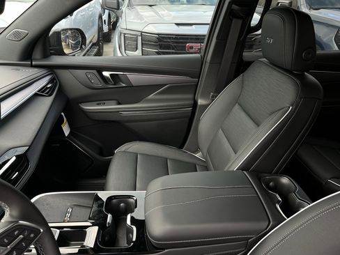 New 2026 Buick Enclave Sport Touring w/ Power Package image 23