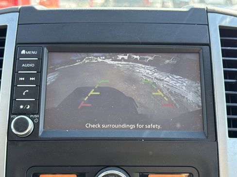 Used 2021 Nissan Frontier SV w/ Midnight Edition Floor Mats image 5