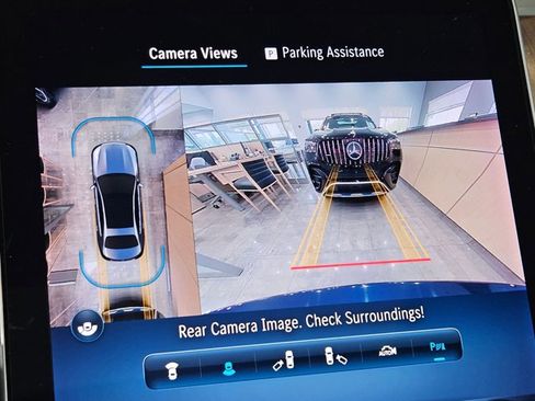 Certified 2023 Mercedes-Benz C 300 Sedan image 9