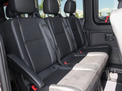 Used 2023 Mercedes-Benz Sprinter 2500 image 32