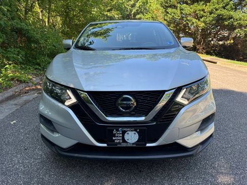 Used 2020 Nissan Rogue Sport S FWD image 5