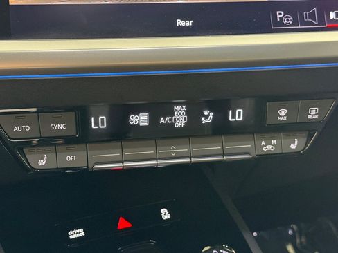 Certified 2023 Audi Q4 e-tron Premium Plus w/ Premium Plus RWD image 20