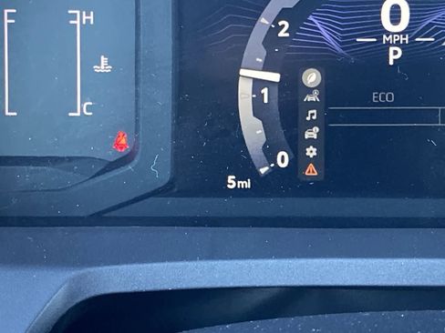 New 2026 Toyota Tacoma SR5 image 15