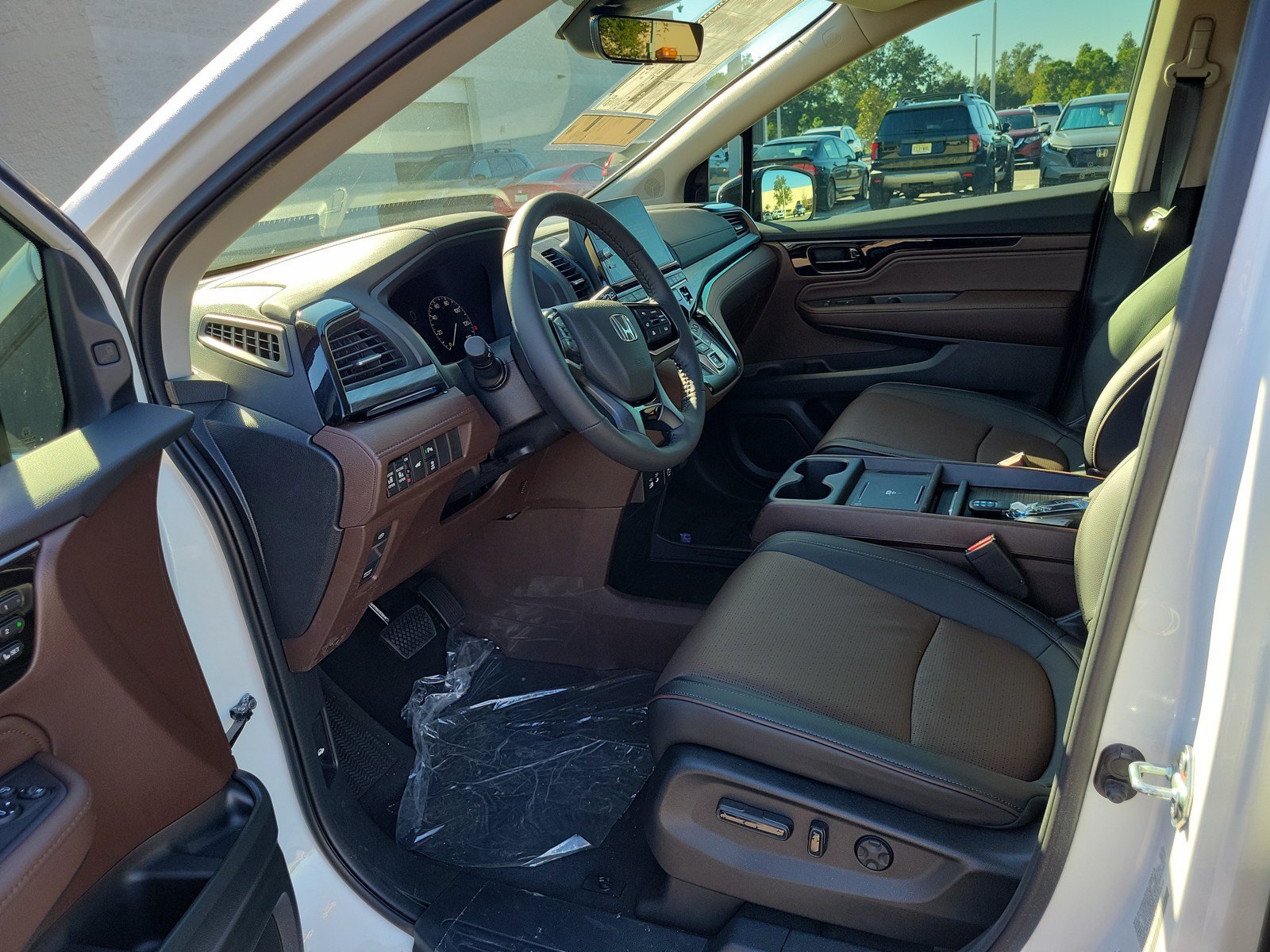 New 2027 Honda Odyssey Elite image 15