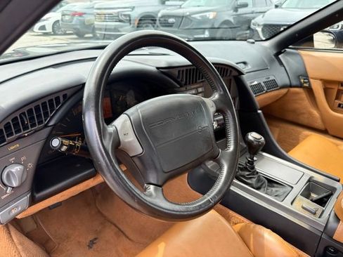 Used 1991 Chevrolet Corvette Coupe RWD image 15