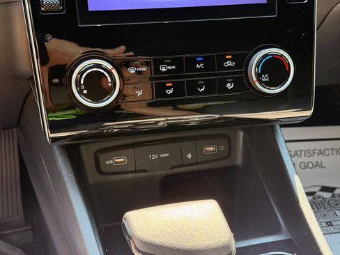 Used 2022 Hyundai Santa Cruz SEL w/ Activity Package FWD image 19